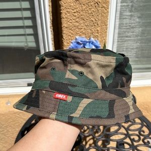 CAMO OBEY Bucket Hat